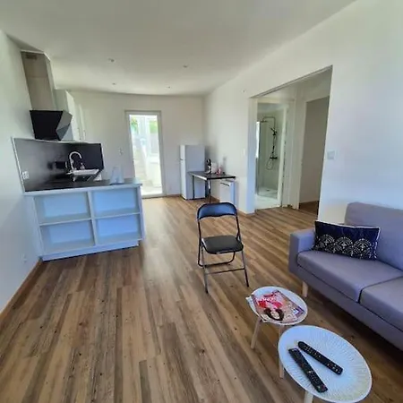 Apartment Lovely Bellamy Centre-ville Gare Maison Neuve Angouleme