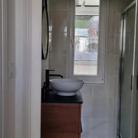 Lovely Bellamy Centre-ville Gare Maison Neuve *